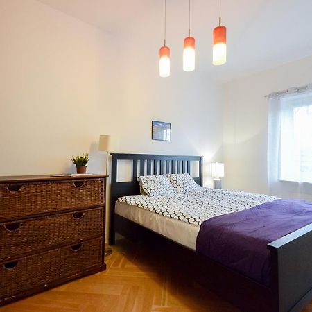 Shortstaypoland Bialobrzeska Varsovie Extérieur photo