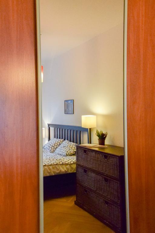 Shortstaypoland Bialobrzeska Varsovie Extérieur photo