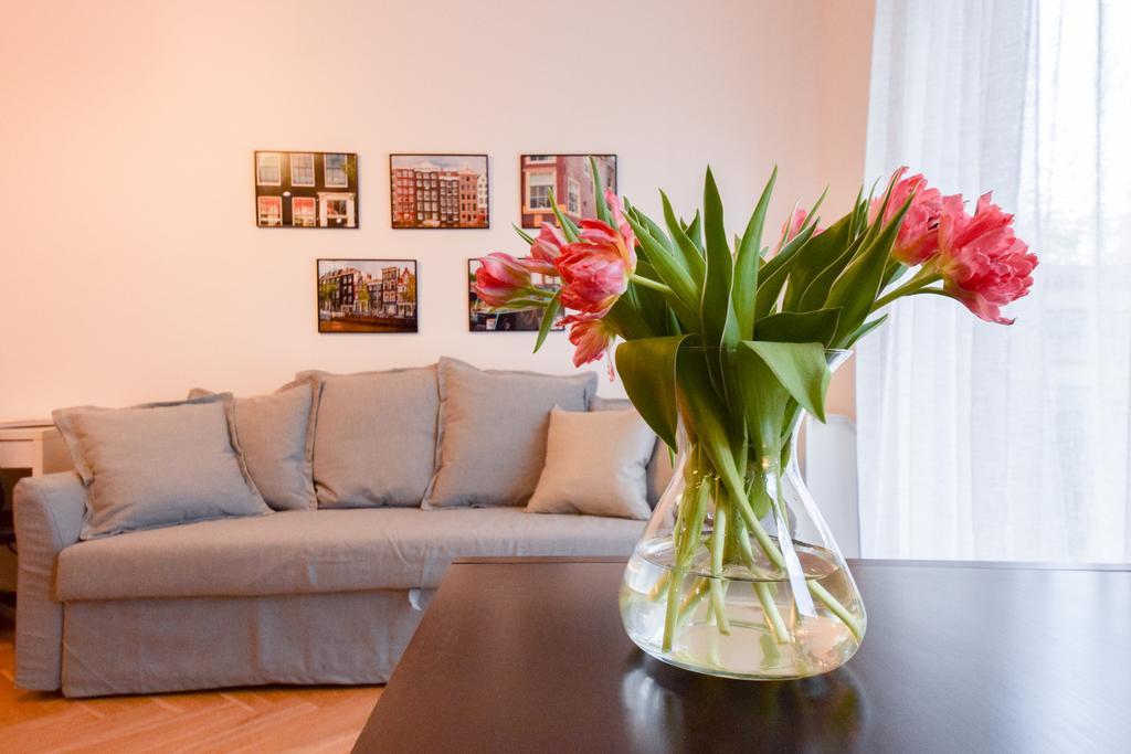 Shortstaypoland Bialobrzeska Varsovie Extérieur photo