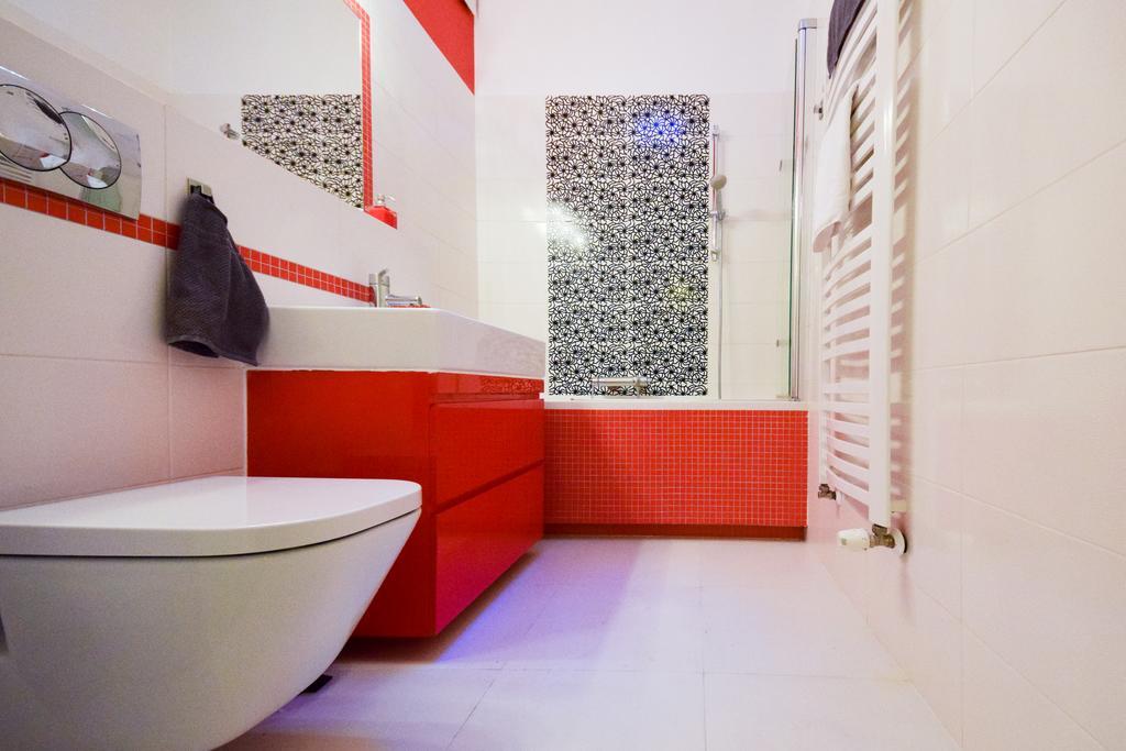 Shortstaypoland Bialobrzeska Varsovie Extérieur photo